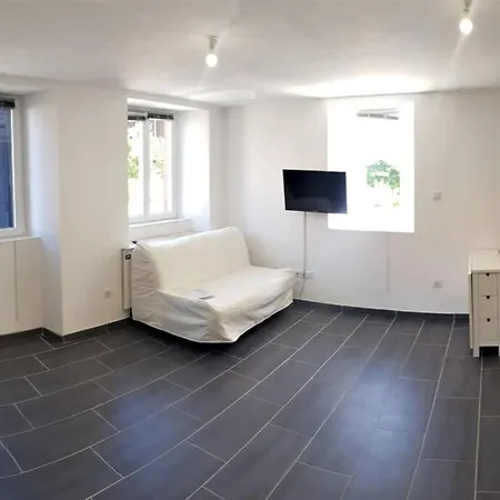 Neuf 001 Proche Gare Tgv, A36 Et Hôpital Appartement *